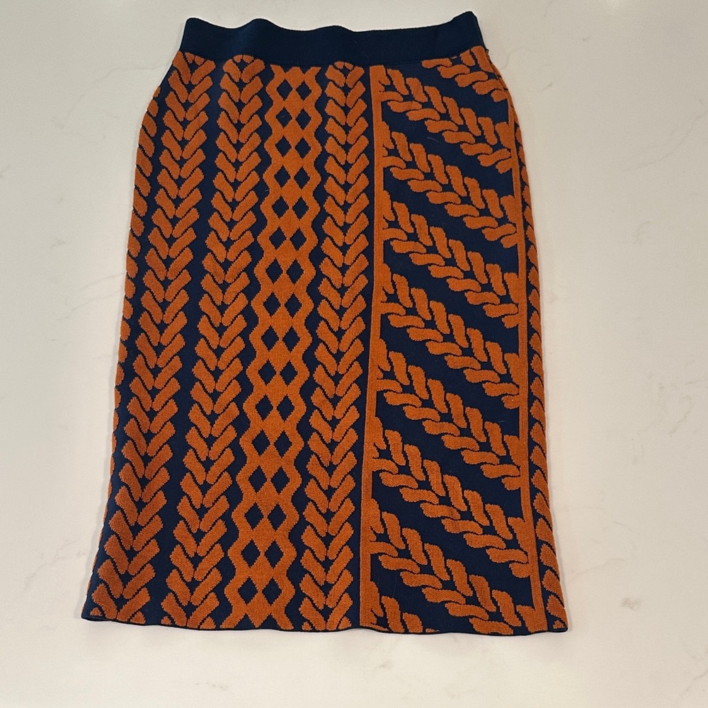 Maeve for Anthropologie Stylish Rust and Navy Knit Skirt